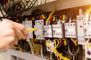 warning signs that indicate that you likely need electrical repairs.